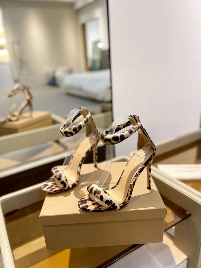 Timeless Gianvito Rossi Sandals 10075