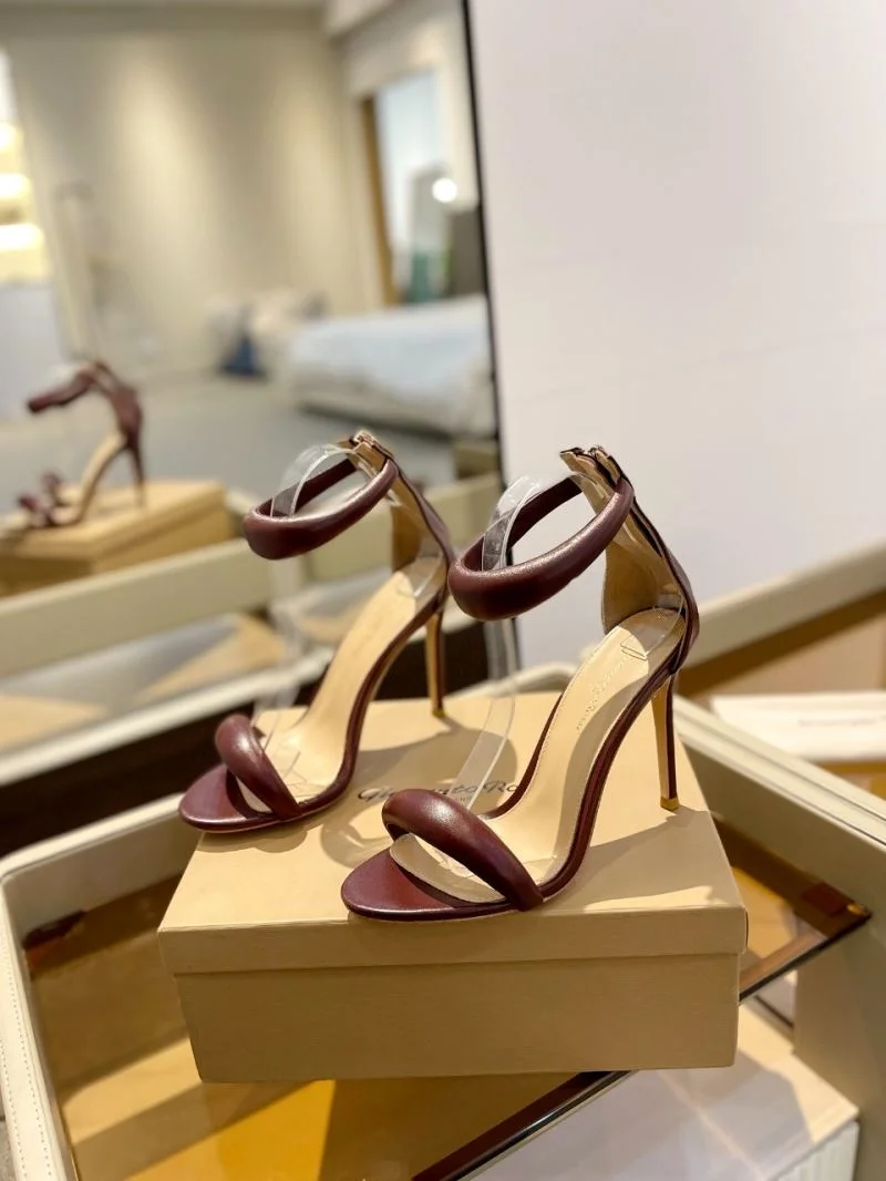 Gianvito Rossi Sandals WaterResistant 10063
