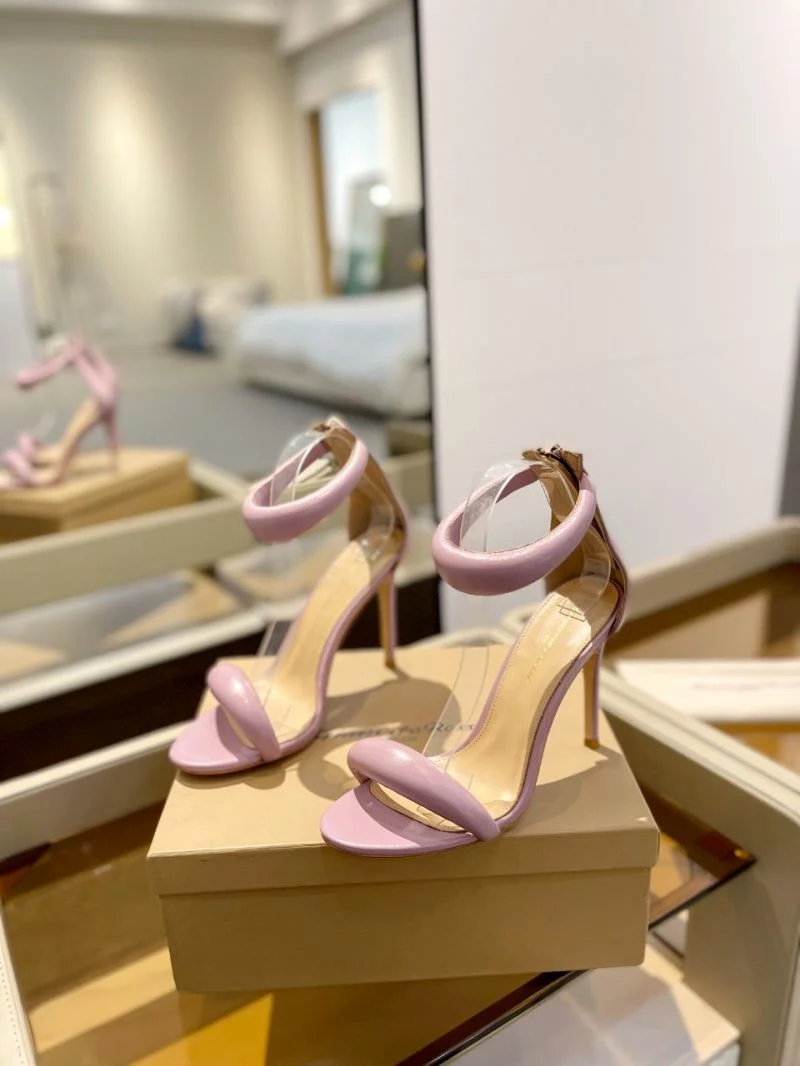 Snug Gianvito Rossi Sandals 10067