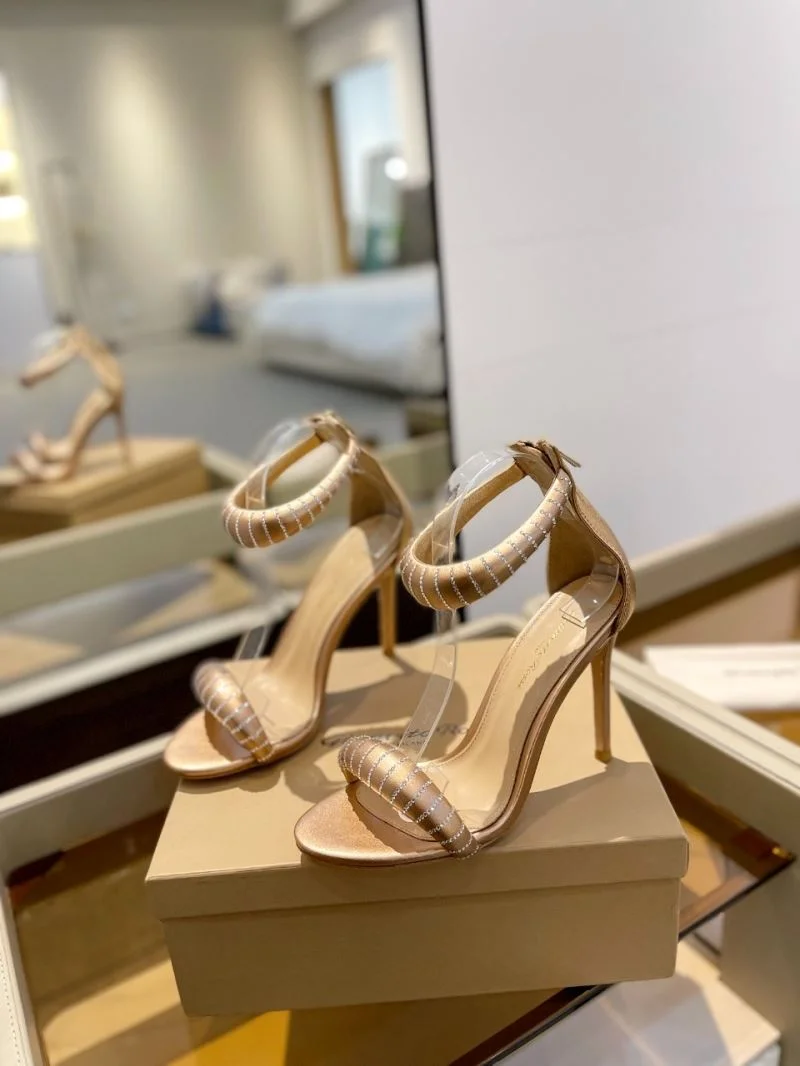 Gianvito Rossi Sandals Sustainable 10062