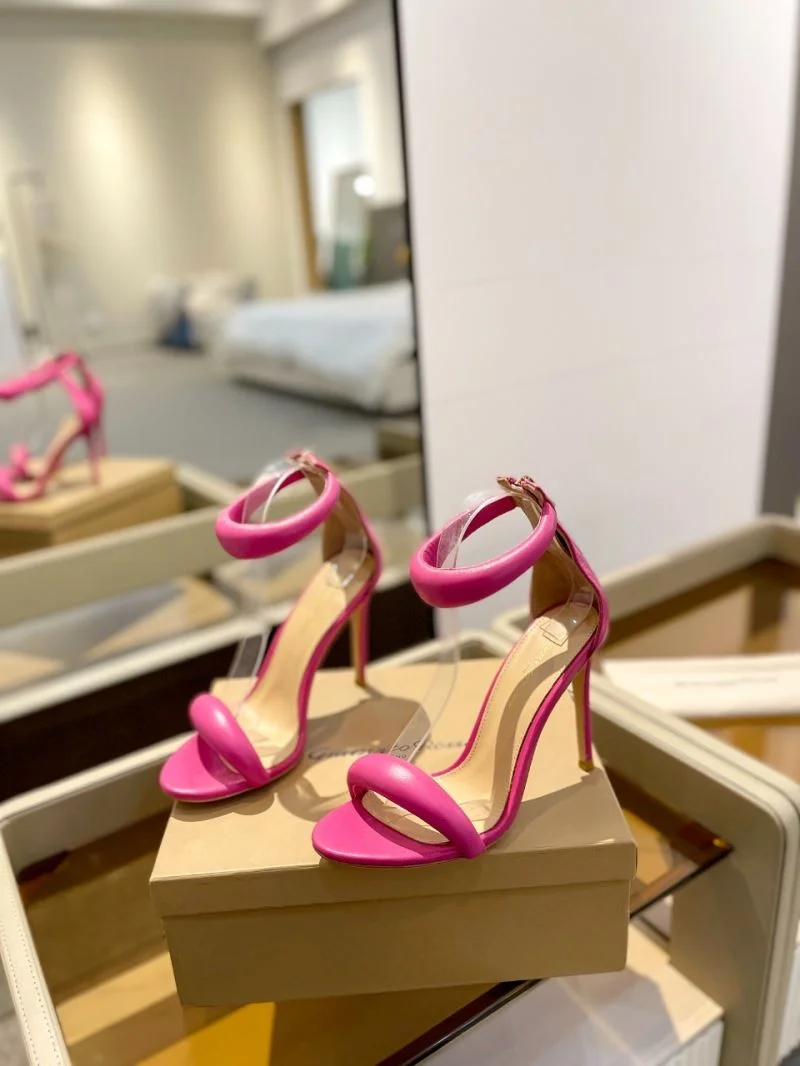 Gianvito Rossi Sandals FashionForward 10101