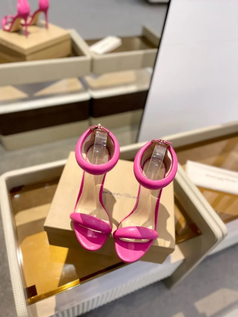 Gianvito Rossi Sandals FashionForward 10101