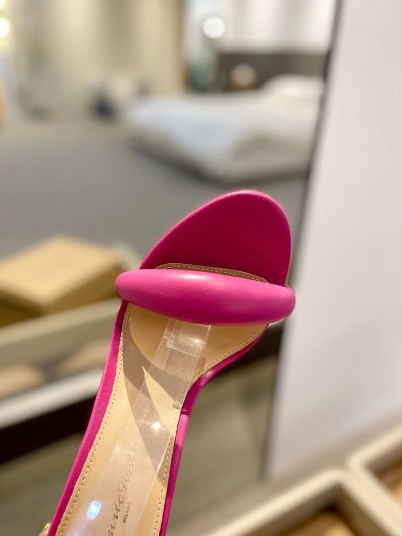 Gianvito Rossi Sandals FashionForward 10101