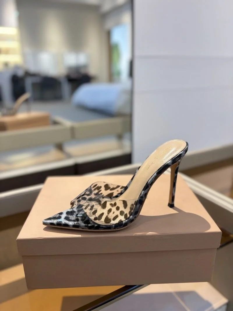 Gianvito Rossi Sandals UrbanChic 10049