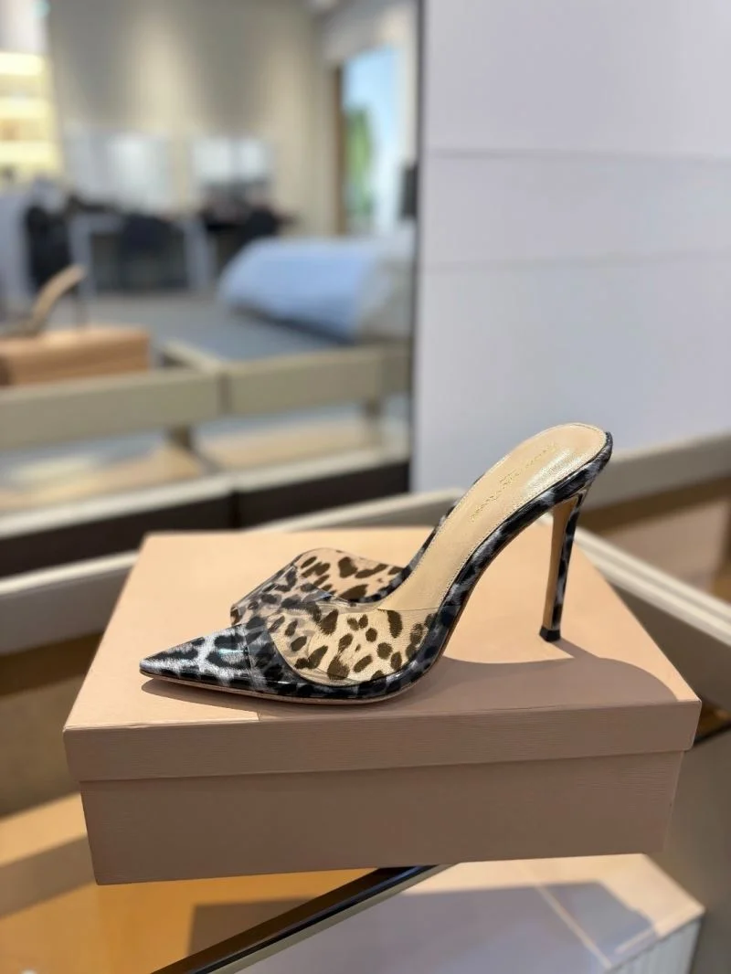 Gianvito Rossi Sandals UrbanChic 10049