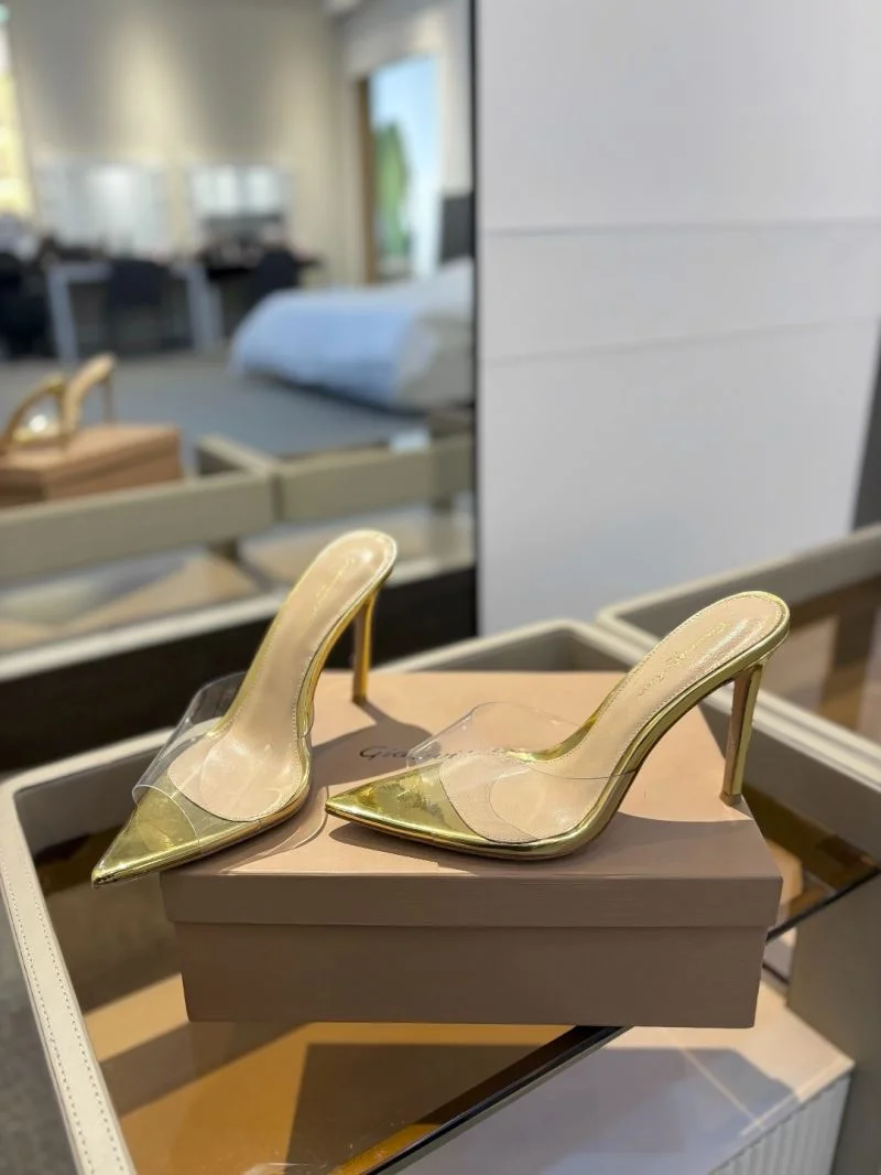 WaterResistant Gianvito Rossi Sandals 10099