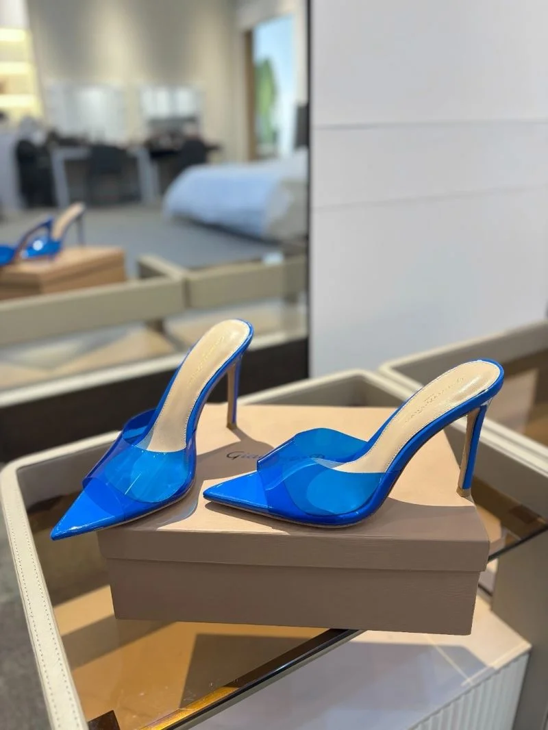 Gianvito Rossi Sandals UrbanChic 10059
