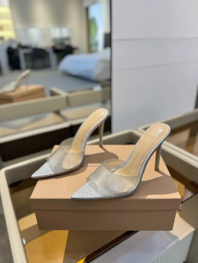 Gianvito Rossi Sandals Fashionable 10048