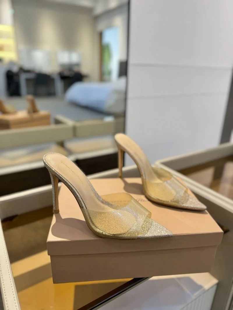 Gianvito Rossi Sandals AllSeason 10114