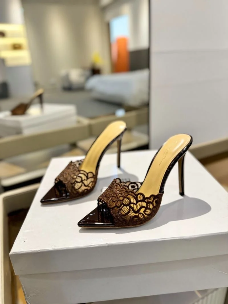 Gianvito Rossi Sandals Stylish 10057