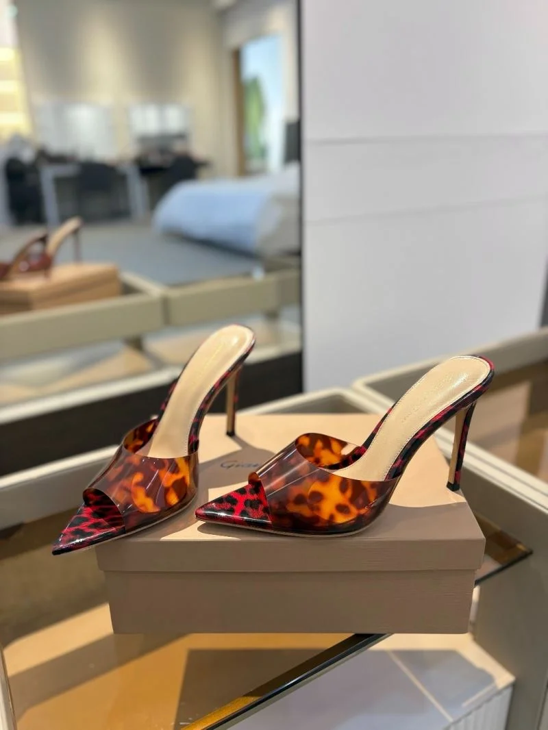 Attractive Gianvito Rossi Sandals 10025