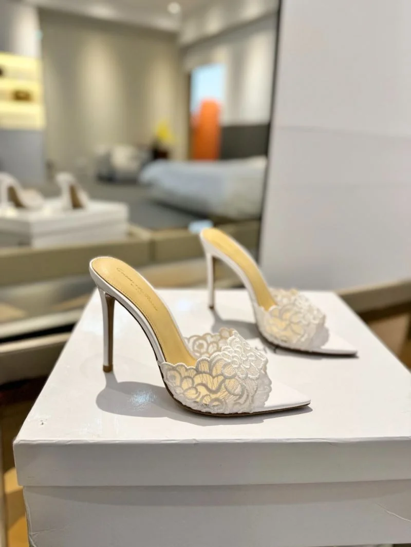 WellDesigned Gianvito Rossi Sandals 10024