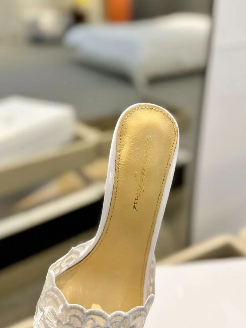 WellDesigned Gianvito Rossi Sandals 10024