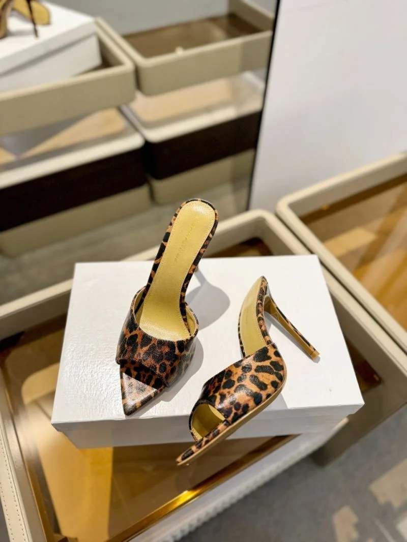 Youthful Gianvito Rossi Sandals 10022