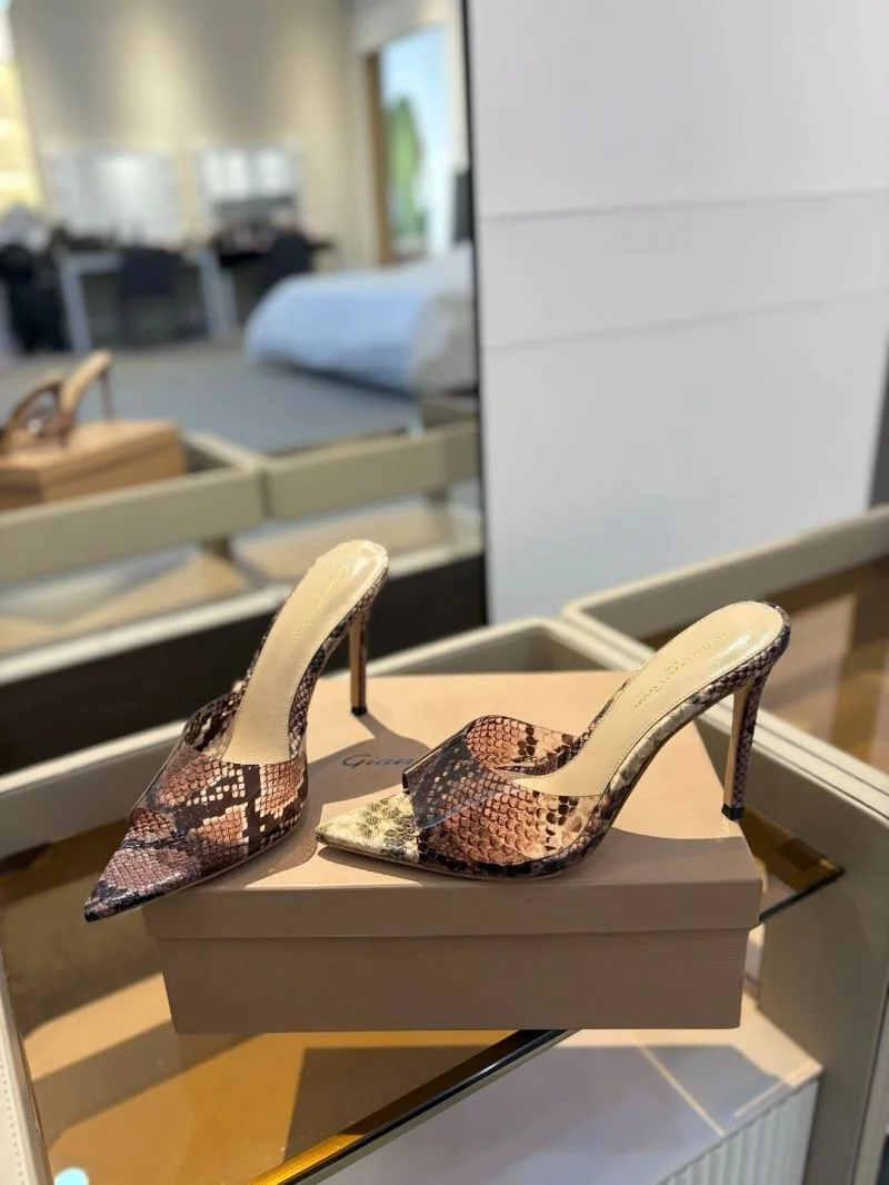 Gianvito Rossi Sandals SmartChoice 10039