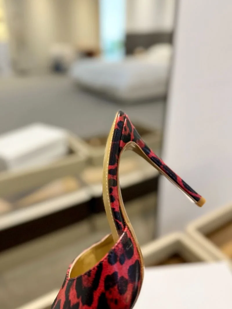 Gianvito Rossi Sandals Practical 10065