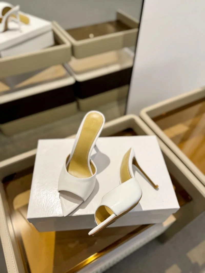 Gianvito Rossi Sandals Refined 10042