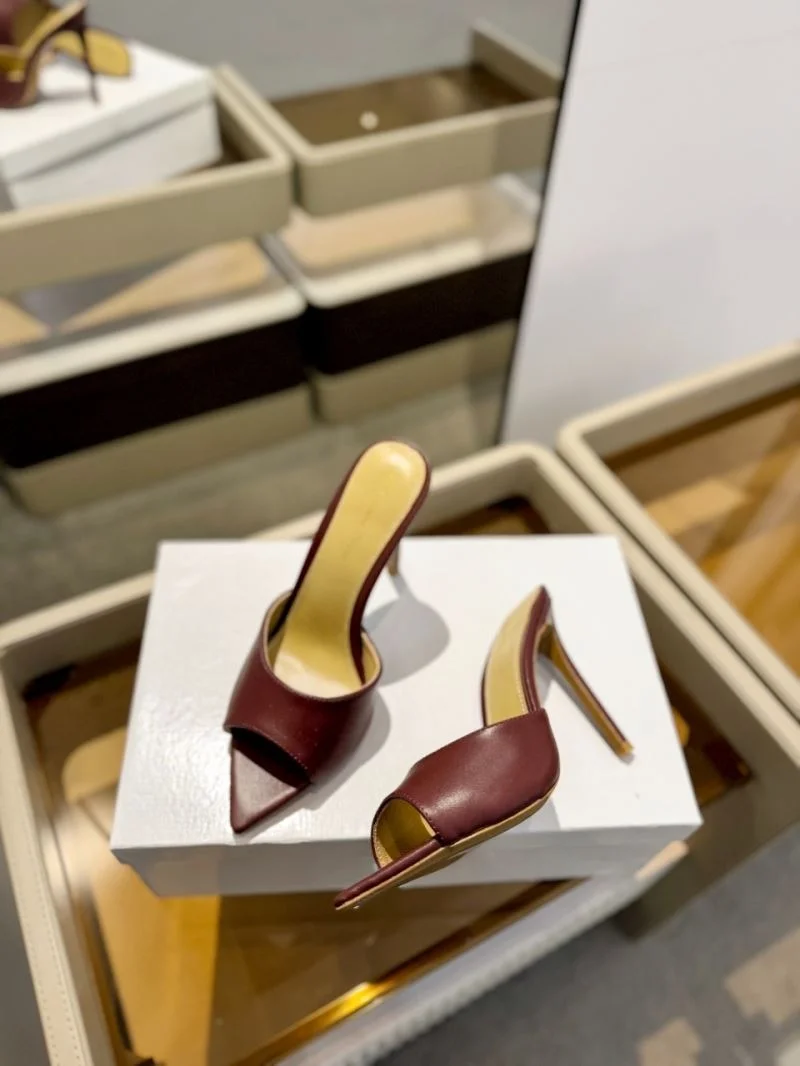 Soft Gianvito Rossi Sandals 10037