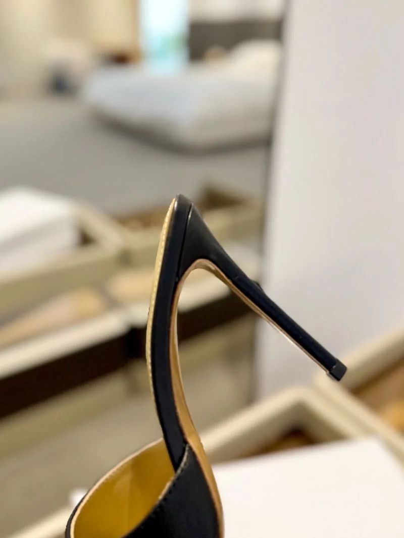 Sporty Gianvito Rossi Sandals 10018