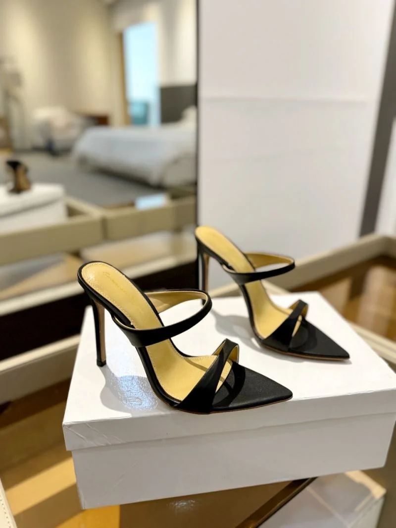 Gianvito Rossi Sandals Bright 10054
