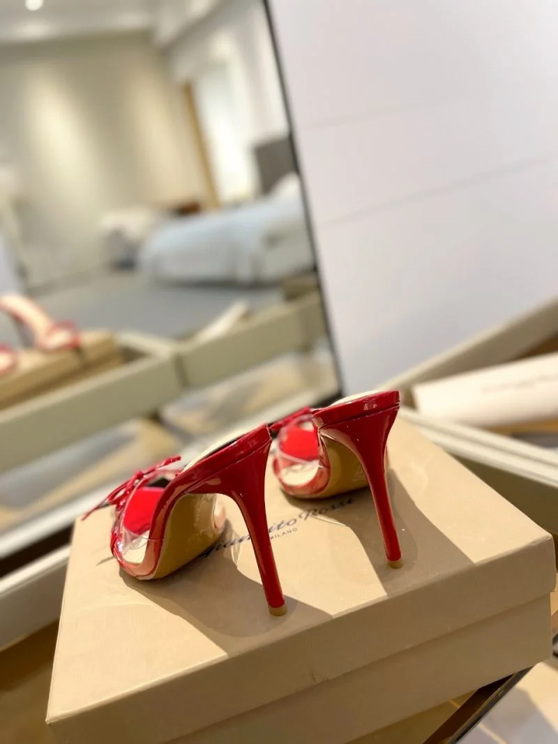 Gianvito Rossi Sandals Chic 10001