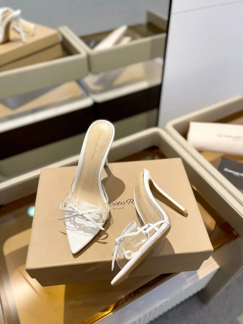 Gianvito Rossi Sandals OnTrend 10031