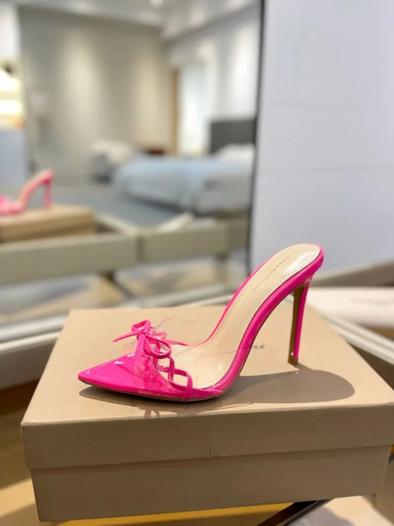 MoistureWicking Gianvito Rossi Sandals 10033