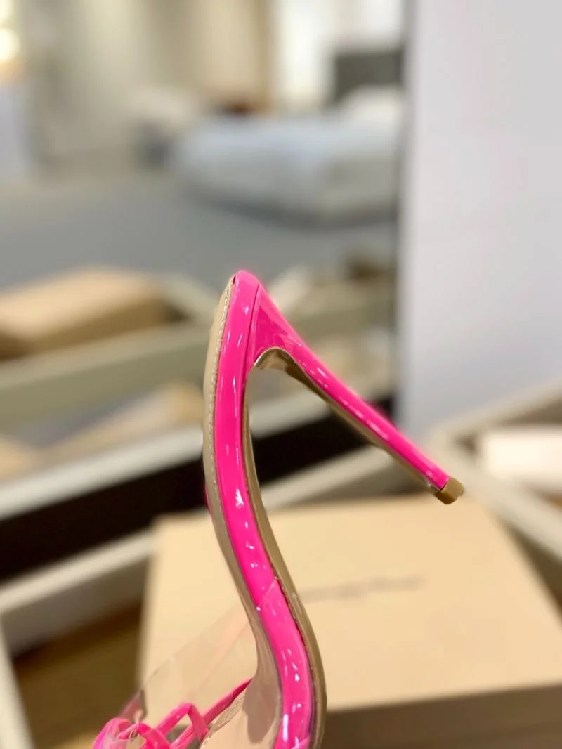 MoistureWicking Gianvito Rossi Sandals 10033