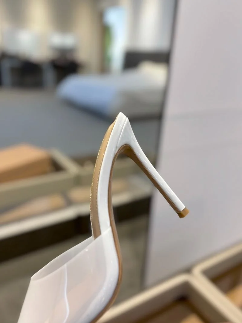 Minimalist Gianvito Rossi Sandals 9984