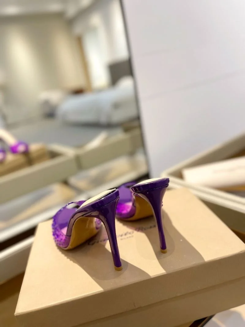 Breathable Gianvito Rossi Sandals 9975