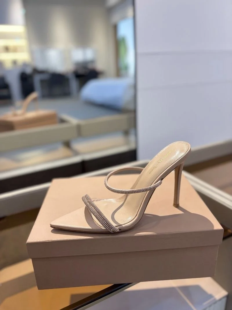 Gianvito Rossi Sandals Flexible 9972