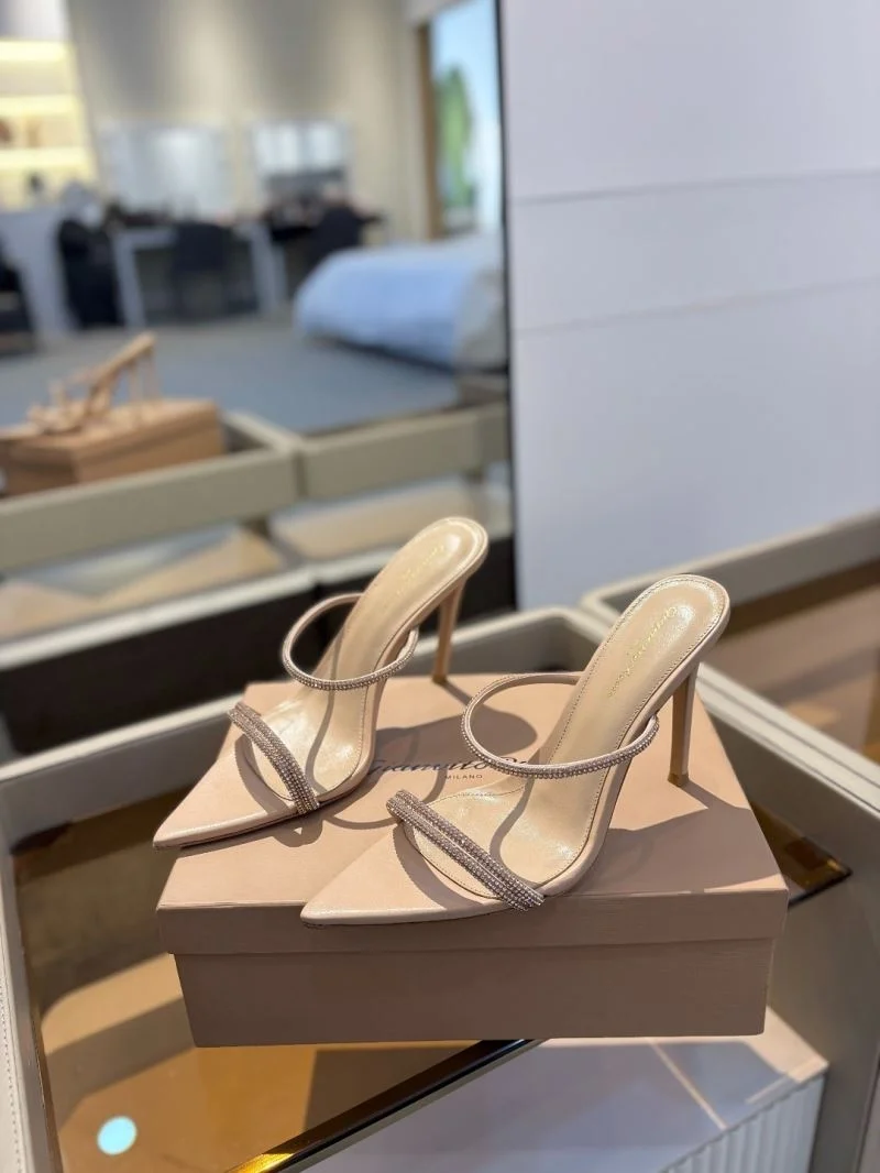 Gianvito Rossi Sandals Flexible 9972