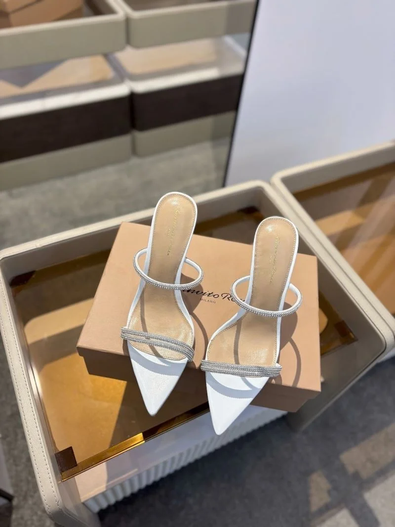 Resilient Gianvito Rossi Sandals 9965