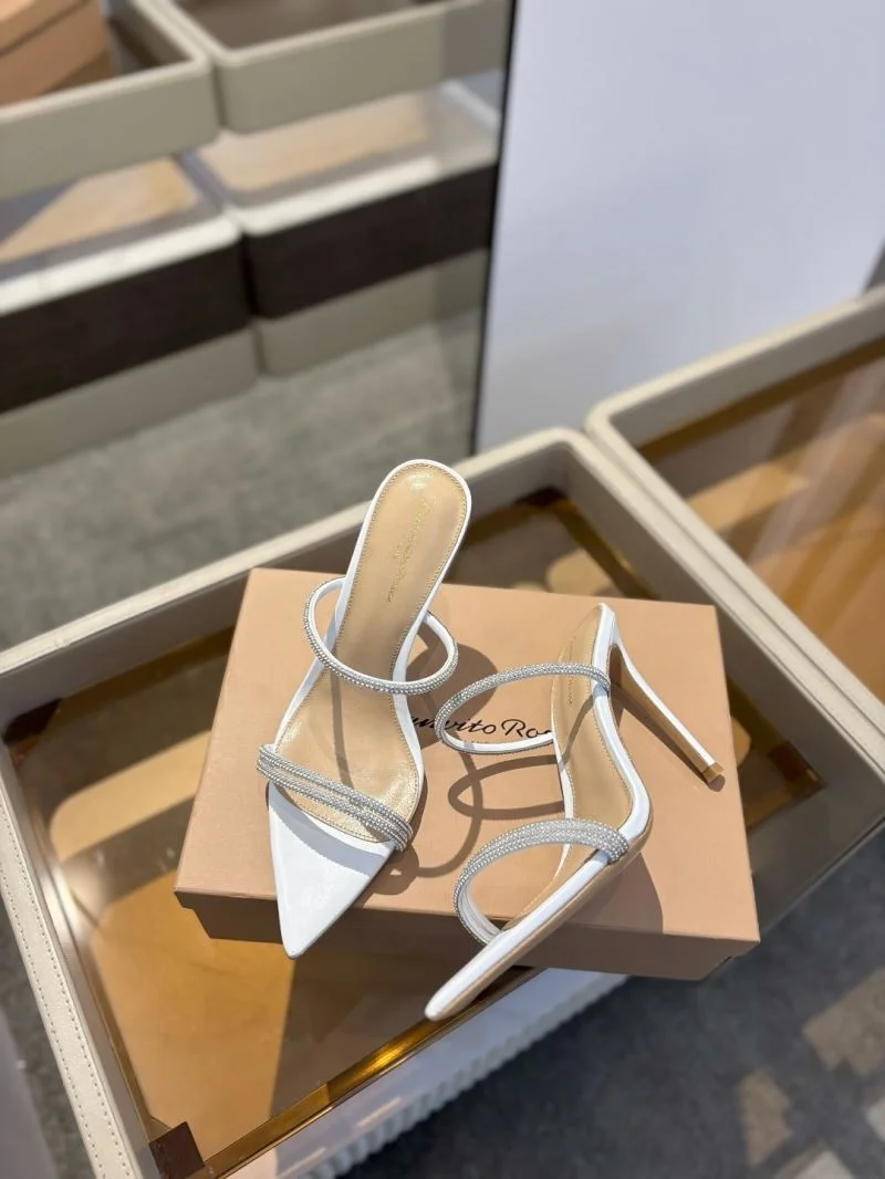 Resilient Gianvito Rossi Sandals 9965