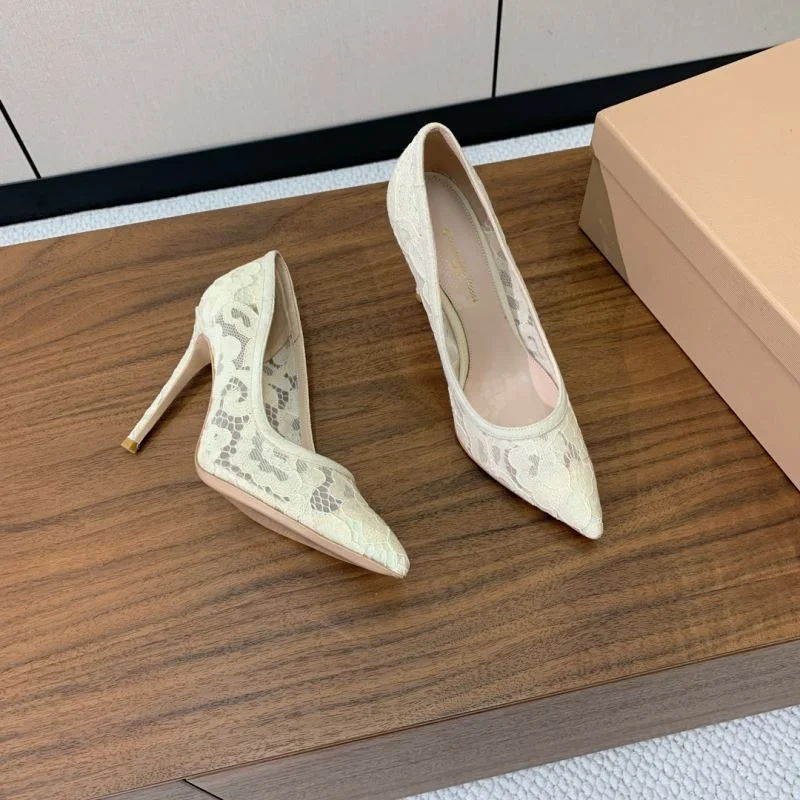 Gianvito Rossi Shoes Unisex 12347