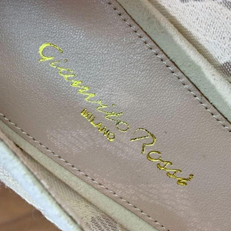 Gianvito Rossi Shoes Unisex 12347