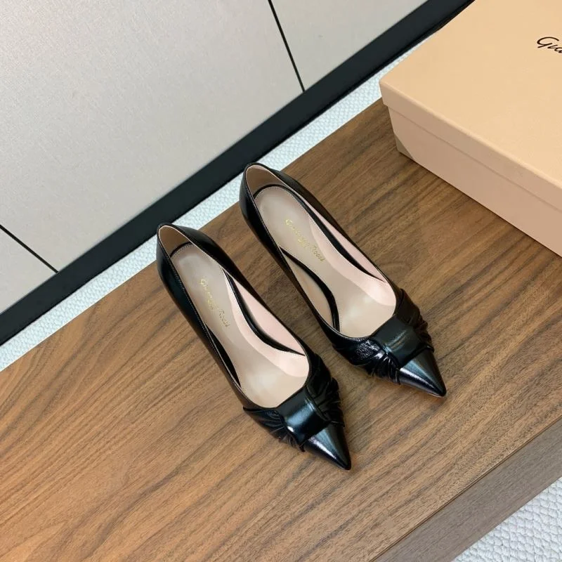 Gianvito Rossi Shoes Breathable 12366