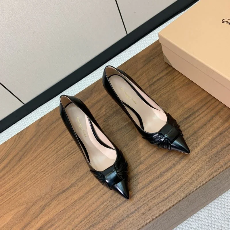 Gianvito Rossi Shoes Breathable 12366