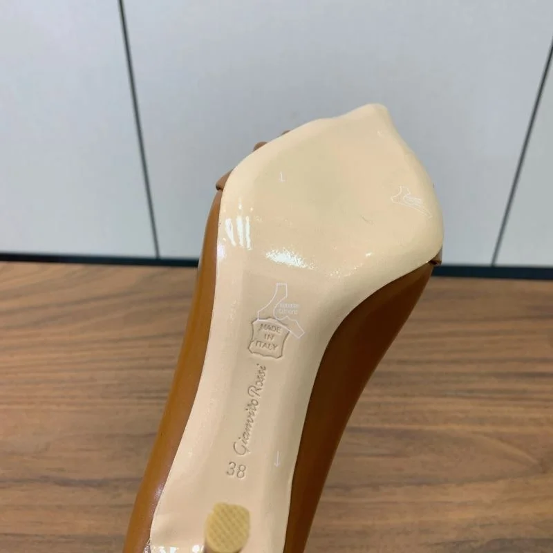 FreshLook Gianvito Rossi Shoes 12345