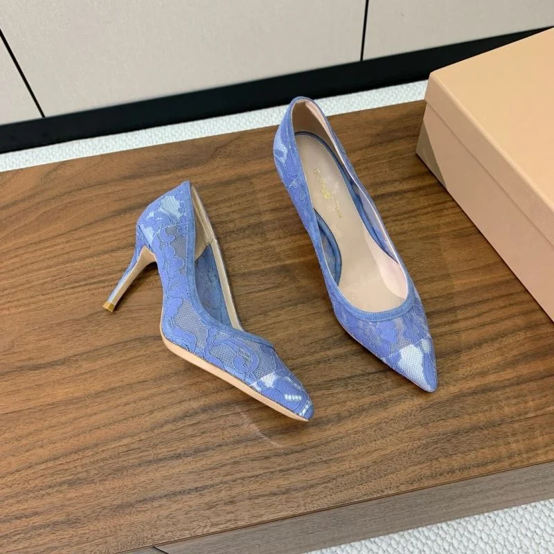 Sporty Gianvito Rossi Shoes 12340