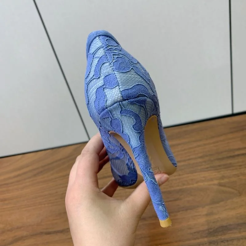 Sporty Gianvito Rossi Shoes 12340