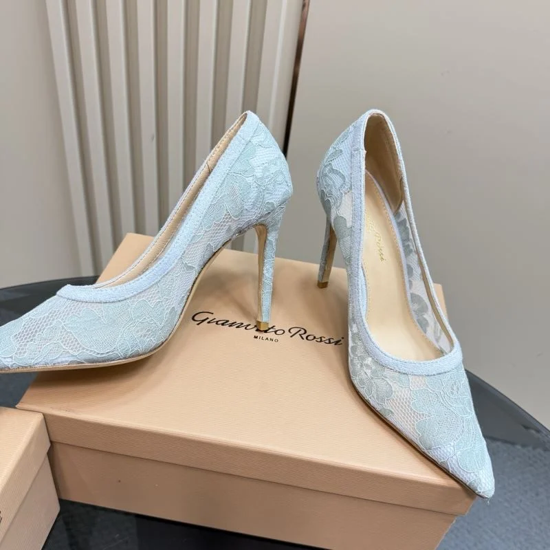 SoftTouch Gianvito Rossi Shoes 9986