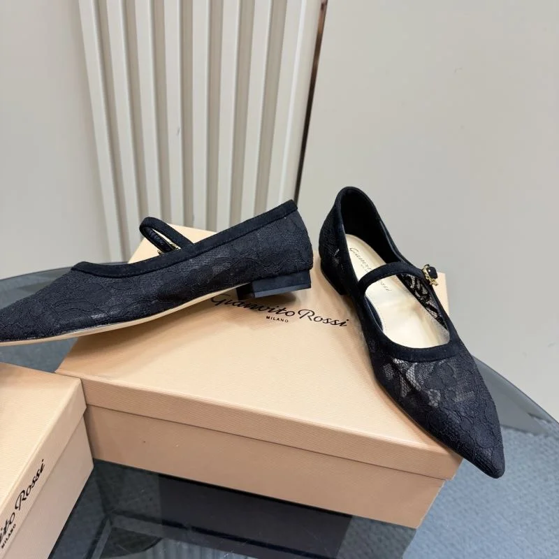 Packable Gianvito Rossi Shoes 9956