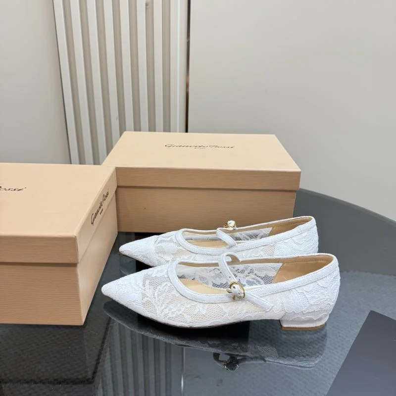 Comfortable Gianvito Rossi Shoes 10017