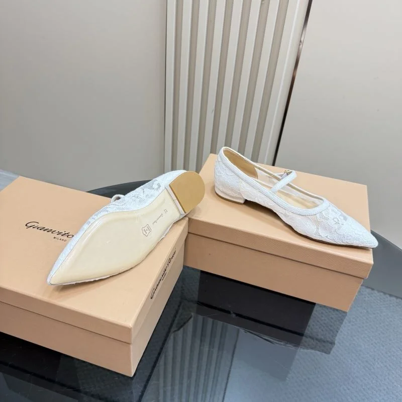 Comfortable Gianvito Rossi Shoes 10017