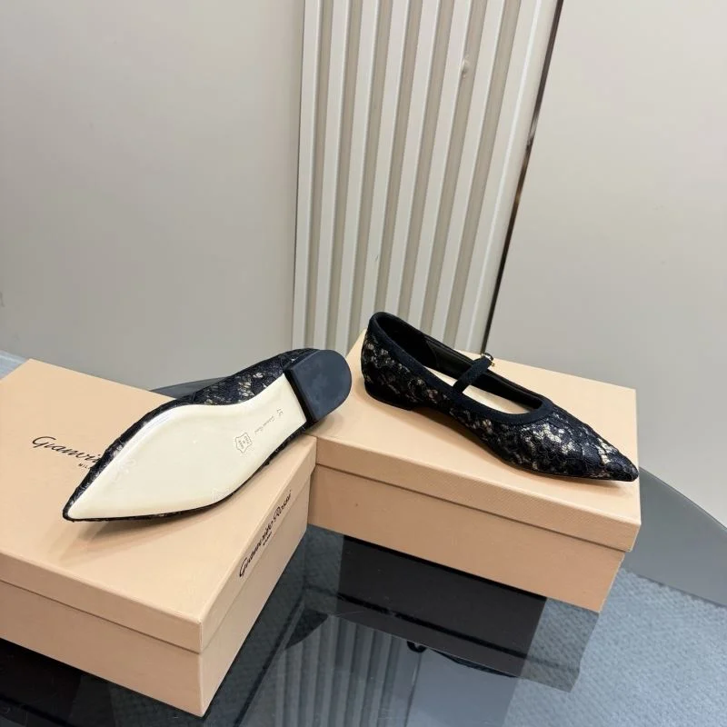 Tailored Gianvito Rossi Shoes 9979
