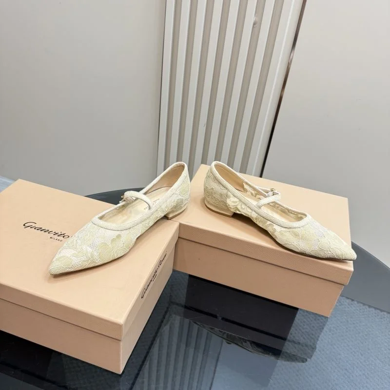 FashionForward Gianvito Rossi Shoes 9951
