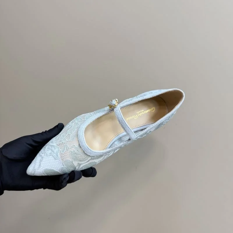 Minimalist Gianvito Rossi Shoes 9992