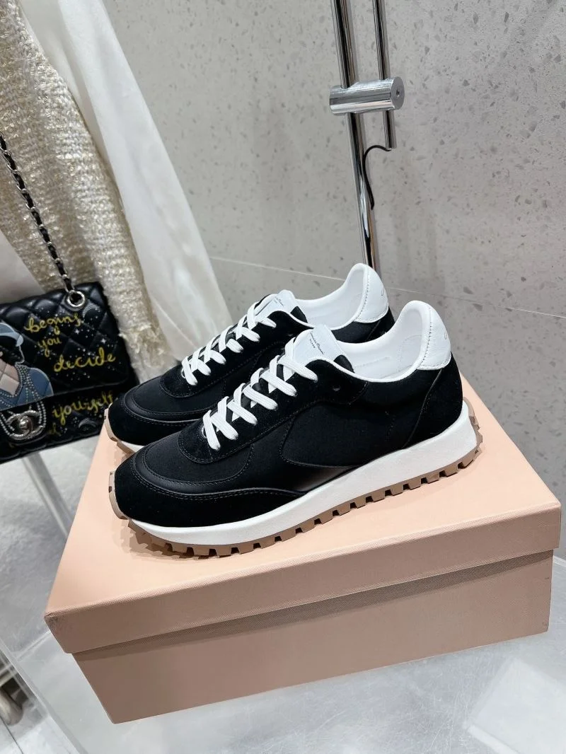 StreetReady Gianvito Rossi Shoes 15736
