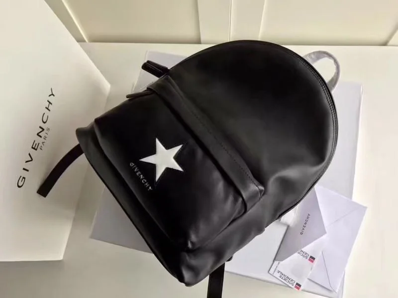 FashionForward Givenchy Backpacks 44943